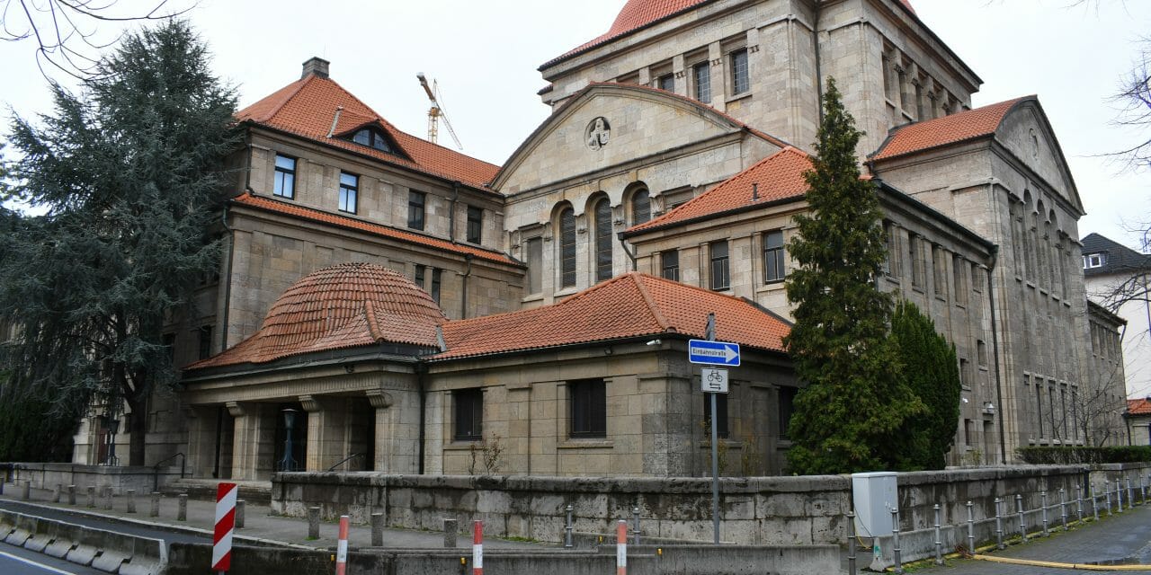 Frankfurt's West End Synagogue
